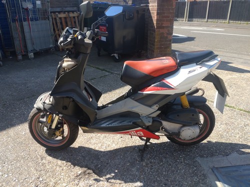 Aprilia 2 stroke - 2,