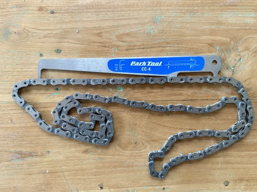Sram red flat top chain - red,