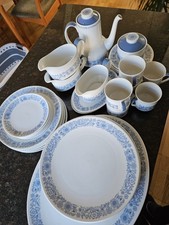 ROYAL DOULTON CRANBOURNE 38