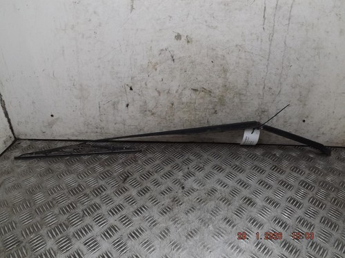 Nissan elgrand e51 - nissan,