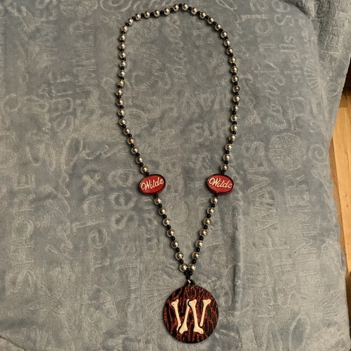Wilde medallion beads new - medallion,