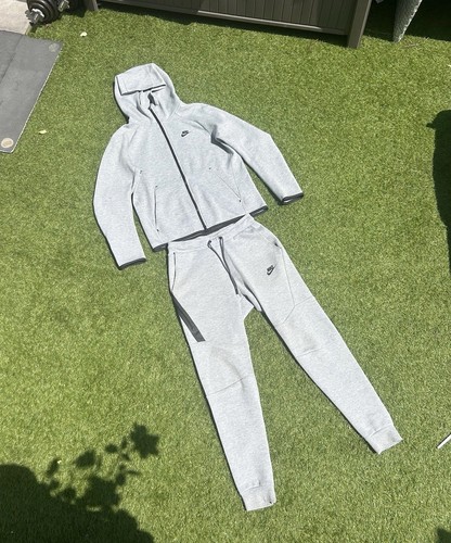 Nike grey tech fleece - nike,