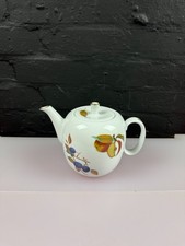 Royal Worcester Evesham Gold