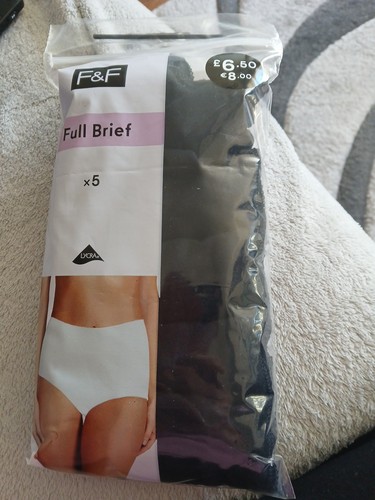 Brand new knickers - brand, from