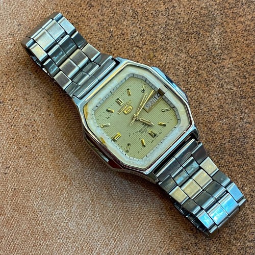 Seiko japan 7009 automatic - seiko,