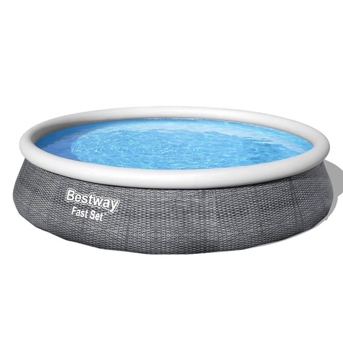 Bestway swimming pool - swimming,