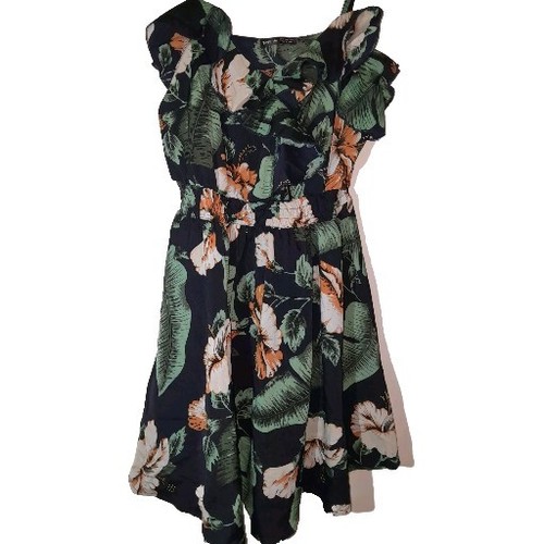 Sleeve less top - sleeve,