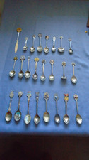 JOB LOT VINTAGE CUTLERY  SILVER PLATED ETC SOUVENIR SPOONS TEASPOONS CANADA USA
