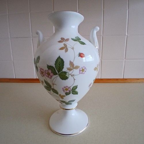 Wedgewood bone china - china, wild
