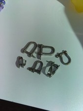 6 assorted shackles for dinghy