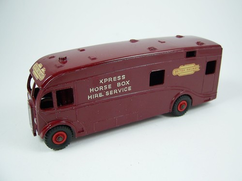 Dinky supertoys 581 - dinky,