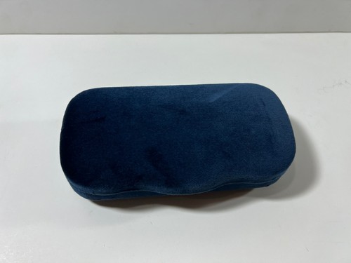 Cucci sunglasses case with - cucci,