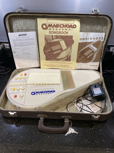 Vintage suzuki omnichord 27 - vintage,