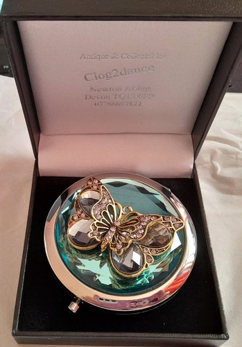 Compact mirrors fabulous - compact,