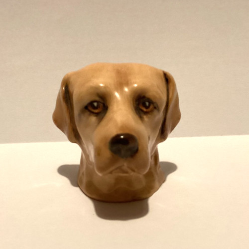 Staffordshire labrador thimble - staffordshire,