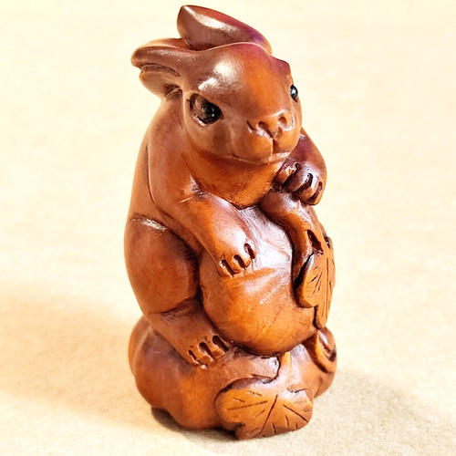 M8611 hand carved - -, "hand