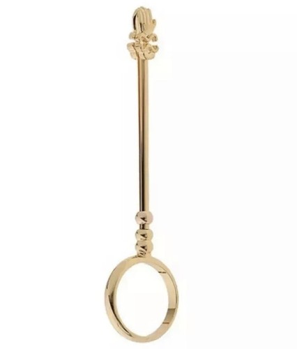Finger cigarette holder - *uk*,