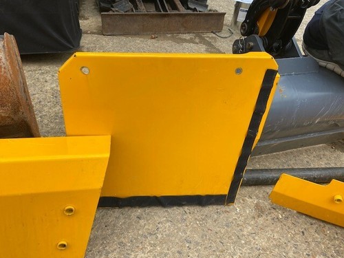 Jcb 35z mini excavator - jcb,