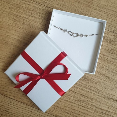 Bracelet square gift box red - bracelet,