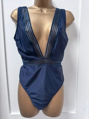 Ted baker london - london, plunge