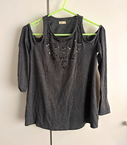 Hollister grey cold - , off