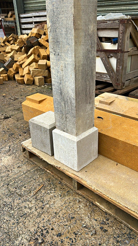 Sawn ashlar concrete - ashlar,