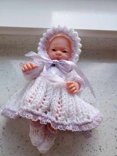 Hand knitted dolls clothes - 10",