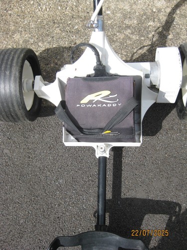 Electric golf trolly - in, very