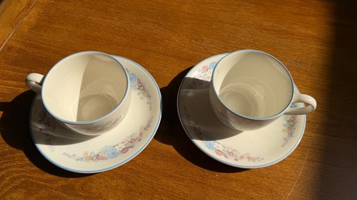 Poole pottery fleur tea - tea, cups