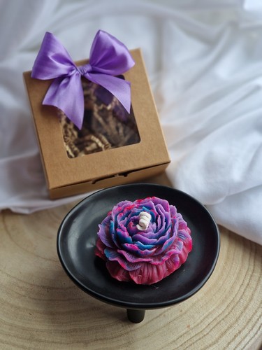 Handmade flower candle gift - flower,
