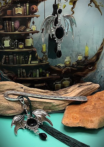 Gothic bat crystal metal - gothic,