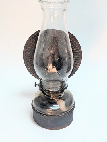 Antique queen anne oil - anne, no