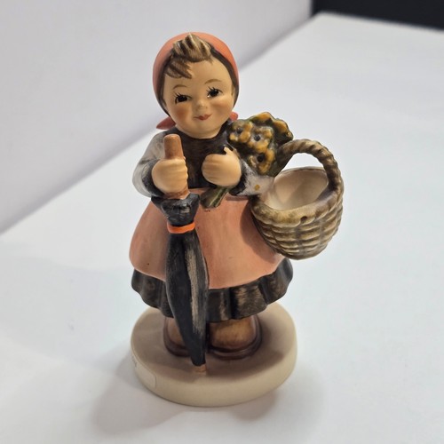 Goebel hummel holiday - hummel,