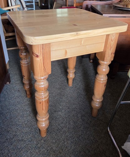 Heavy solid pine - heavy,