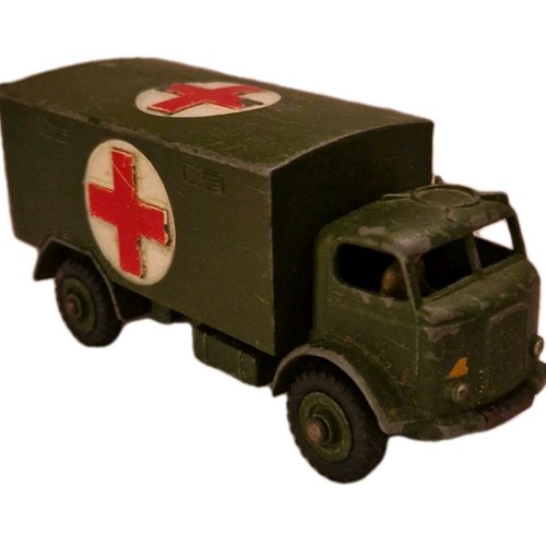 Dinky 626 military ambulance - military,
