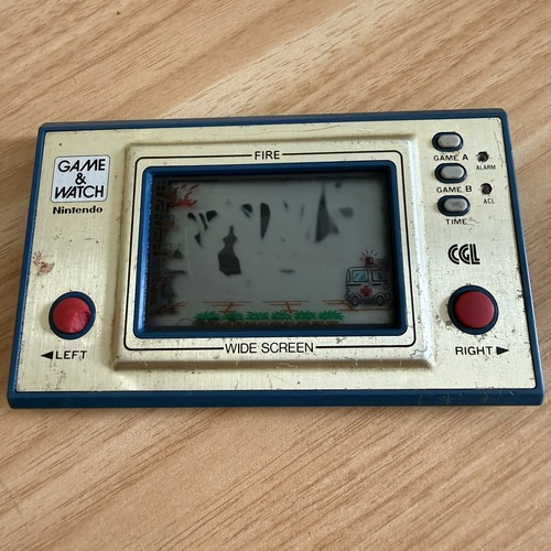 Vintage nintendo game and - vintage,