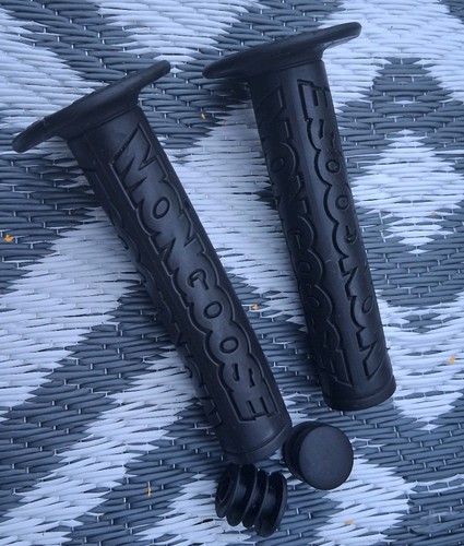 Mongoose bmx grips - mongoose,