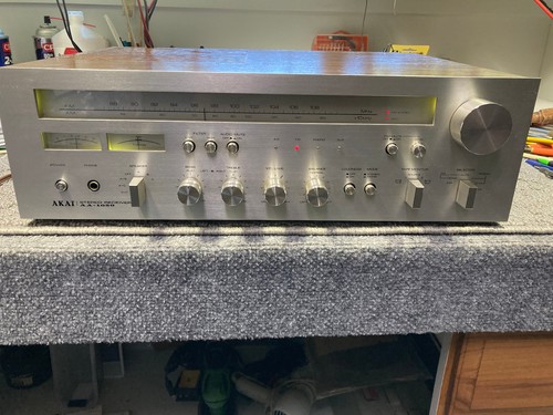Akai 1050 stereo receiver - aa-1050,