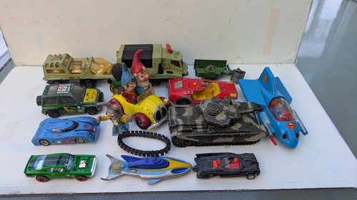 Vintage toy cars need - vintage,
