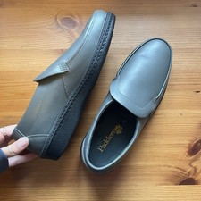 Men’s Size 6 Slip On Grey Padders Shoes Amazing Condition With Box