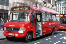 35mm Slide Blue Triangle Mercedes Benz Vario O814D Plaxton V252BNV 2001 Original