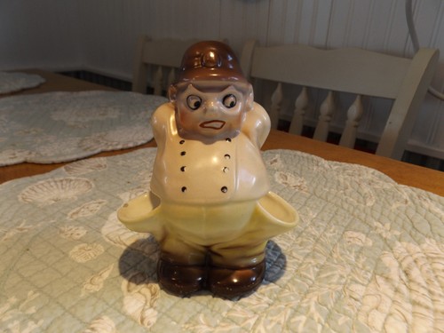 Vintage 1940 ceramic police - vintage, 1940's