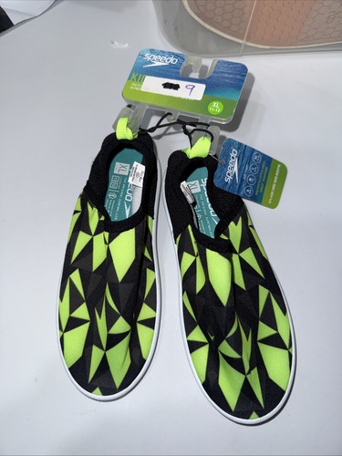 Nwt speedo green - nwt, black