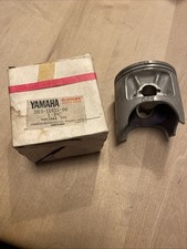 Genuine Yamaha YZ465 Piston. 0.25 1st Oversize 3R5-11635-00 NOS