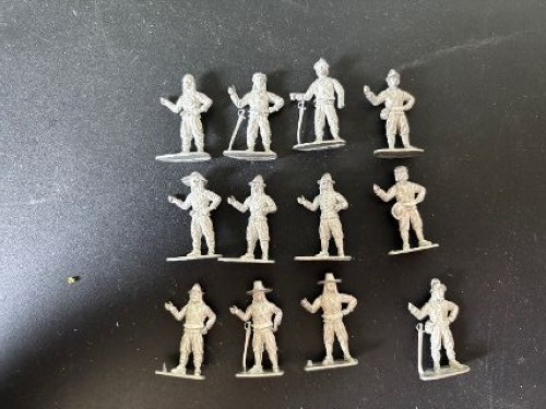 28mm unpainted empress - unpainted,