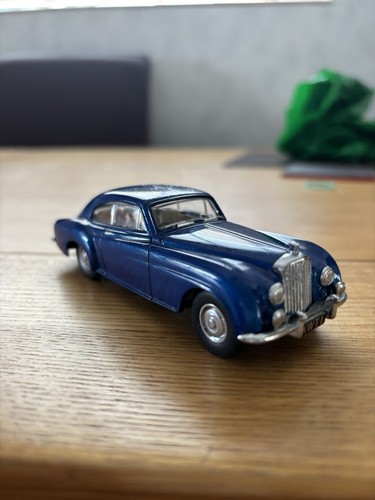Matchbox the dinky collection - the,