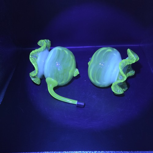 Gorgeous pair uranium green - pair,