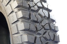BF Goodrich KM2 255/75 17 Mud
