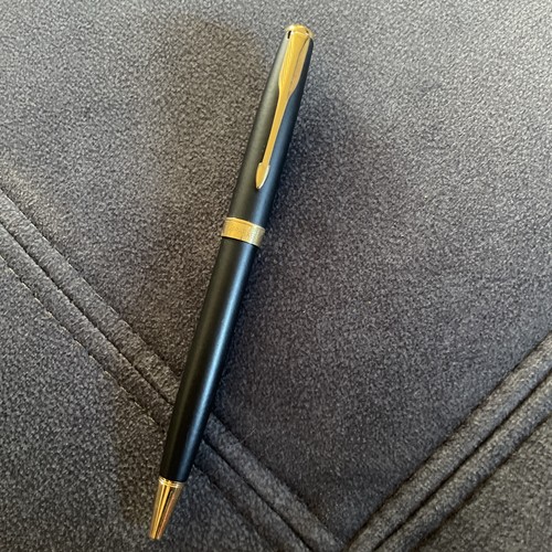Beautiful parker sonnet twist - beautiful,