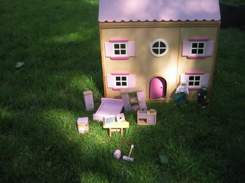 Wooden large openout - wooden, dolls